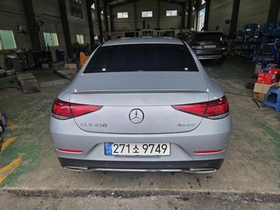 MERCEDES-BENZ CLS - 2