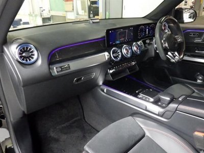 صورة 2 لـ 2022 Mercedes-BENZ MERCEDES-AMG