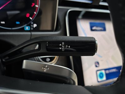 MERCEDES-BENZ E-CLASS - 9