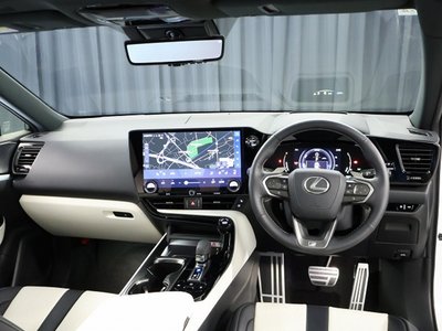 صورة 5 لـ 2025 Lexus NX