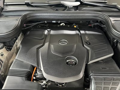 MERCEDES-BENZ GLS - 7