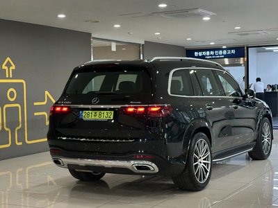MERCEDES-BENZ GLS - 3