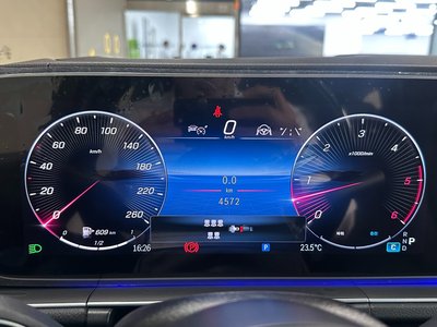 MERCEDES-BENZ GLS - 8