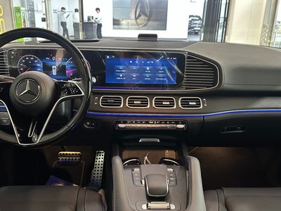 MERCEDES-BENZ GLS - 4