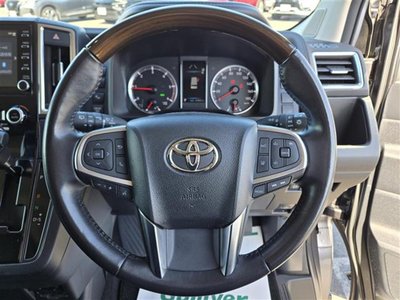 TOYOTA GRAND ACE - 7