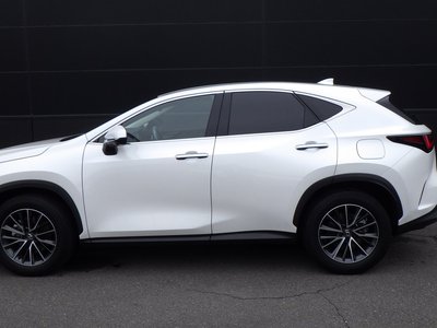 صورة 1 لـ 2023 Lexus NX