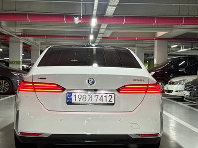 صورة 2 لـ 2024 BMW 5 SERIES