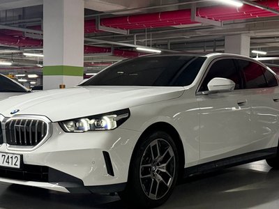 صورة 4 لـ 2024 BMW 5 SERIES