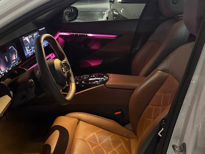 صورة 8 لـ 2024 BMW 5 SERIES