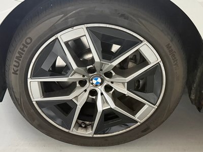2024 BMW 5 SERIES — миниатюра 13