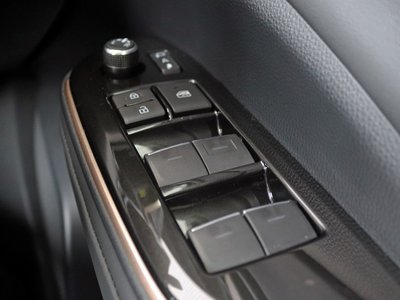 صورة 51 لـ 2024 Toyota CROWN SPORT