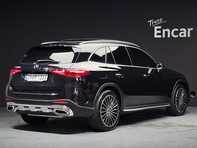 MERCEDES-BENZ GLC - 4