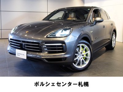 PORSCHE CAYENNE - 1