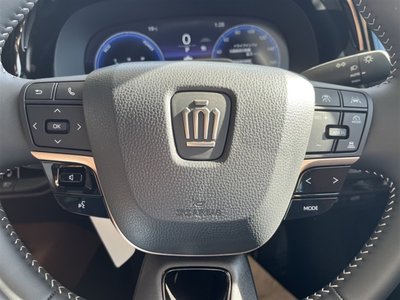 TOYOTA CROWN ESTATE - 9