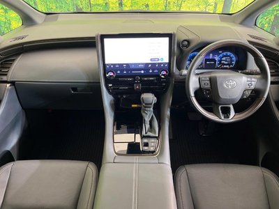2024 Toyota ALPHARD — фото 2