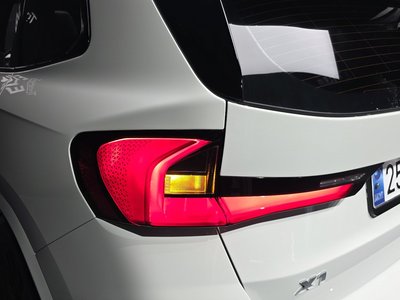 BMW X1 - 10