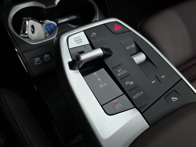 2025 BMW X1 缩略图 12