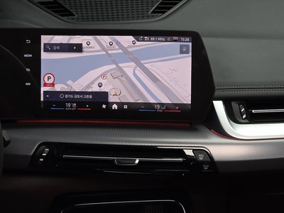 2025 BMW X1 缩略图 20