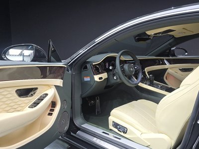 2025 Bentley CONTINENTAL thumbnail 13