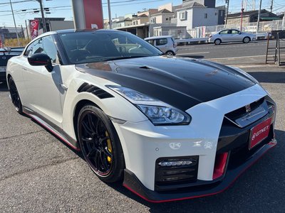 NISSAN GT-R - 3