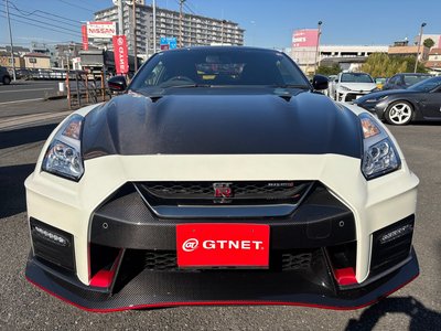 NISSAN GT-R - 2