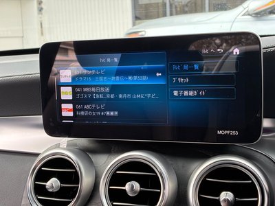 MERCEDES-BENZ GLC - 4