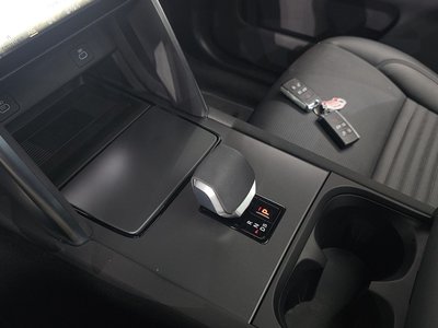 LAND ROVER DISCOVERY SPORT - 9