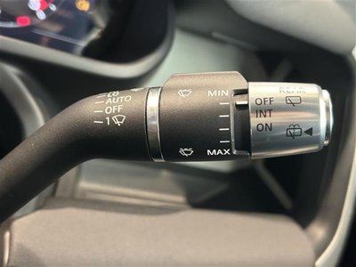 LAND ROVER DEFENDER - 7