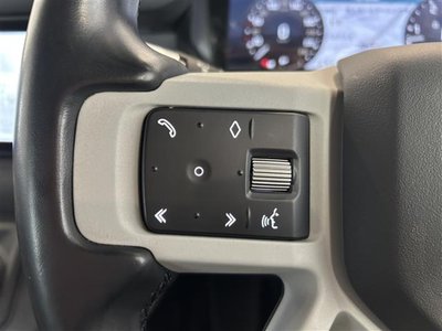 LAND ROVER DEFENDER - 5