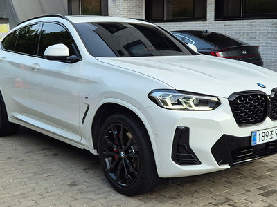 BMW X4 - 4