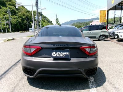صورة 8 لـ 2020 Maserati GRANTURISMO