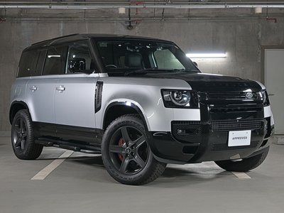 LAND ROVER DEFENDER - 1