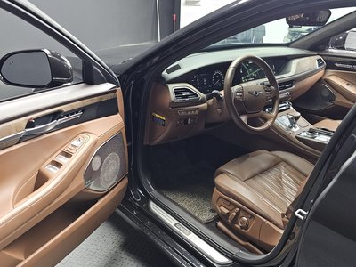 2019 Genesis G90 thumbnail 13
