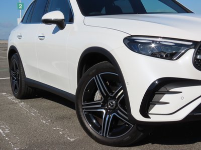 MERCEDES-BENZ GLC - 9