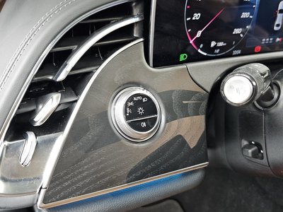 صورة مصغرة 24 لـ 2025 Mercedes-BENZ E-CLASS
