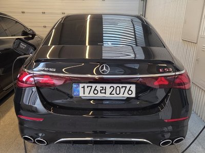 MERCEDES-BENZ E-CLASS - 3