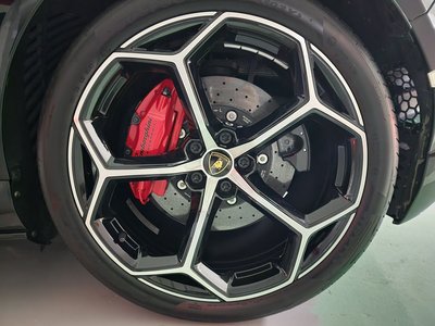 LAMBORGHINI HURACAN - 9