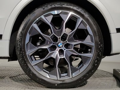 2024 BMW X7 缩略图 40