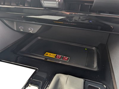 2025 TOYOTA ALPHARD — миниатюра 28