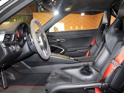صورة مصغرة 14 لـ 2015 Porsche 911