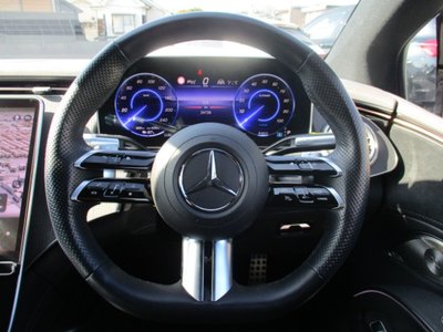 MERCEDES-BENZ EQS - 10