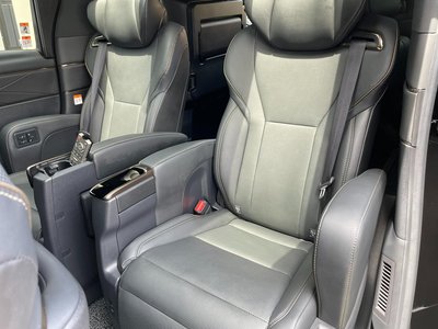 TOYOTA ALPHARD - 8