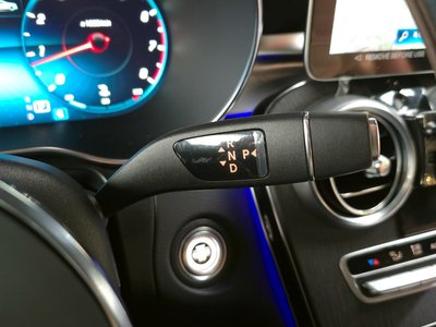 MERCEDES-BENZ GLC - 9