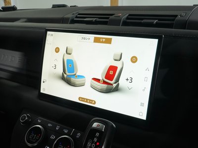 LAND ROVER DEFENDER - 3