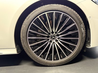2025 Mercedes-BENZ E-CLASS 缩略图 28