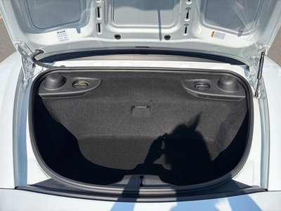 صورة 10 لـ 2018 Porsche 718