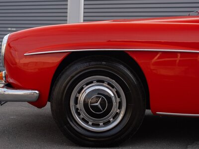 MERCEDES-BENZ SL - 3