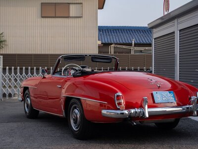 MERCEDES-BENZ SL - 4