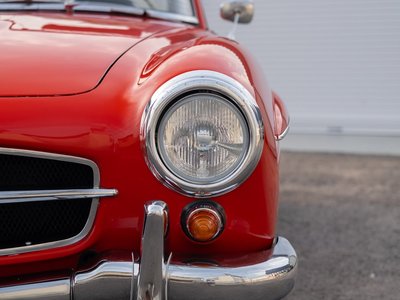 MERCEDES-BENZ SL - 7