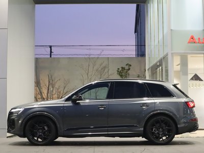 AUDI Q7 - 10